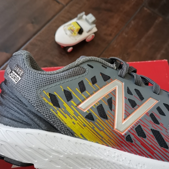 New Balance Fuelcore Urge - Picture 8 of 10